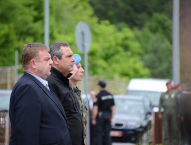 Π.Καμμένος: Σε μια αποσταθεροποιημένη περιοχή οφείλουμε να έχουμε υψηλό αμυντικό προϋπολογισμό (φωτό)